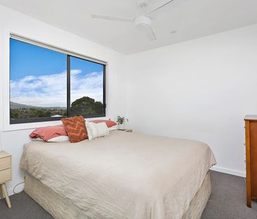 Charming Cottage - Photo 1