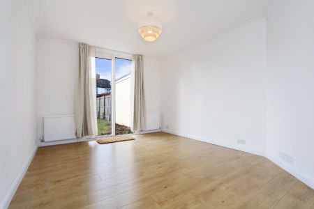 Princes Avenue, Surbiton, KT6 - Photo 4