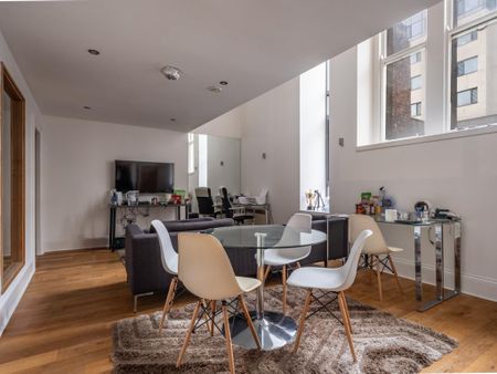 3 bedroom apartment to rent - Photo 2