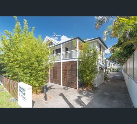 2/97 Anzac Road, Carina Heights, Qld 4152 - Photo 4