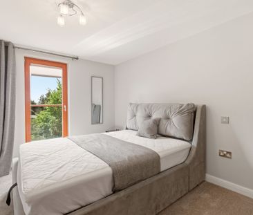 2 bed flat to rent in Abbey End, Kenilworth, CV8 - Photo 6