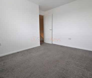 3 bedroom detached house to rent - Photo 4
