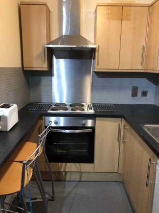 1 Bed - Reading - Photo 5