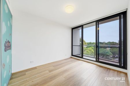 Modern Apartment in Prime West Ryde Location ** Available Now ** - Photo 3