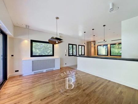 Tout savoir sur cette maison dans le quartier Bourg-La Feuillaume Nord, à La Celle-Saint-Cloud - Photo 2