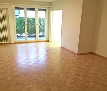 Attraktive Wohnung mit Gartensitzplatz - Foto 1