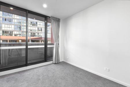 309/65 Cooyong Street, Braddon - Photo 2