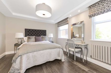 3 bedroom flat to rent - Photo 4