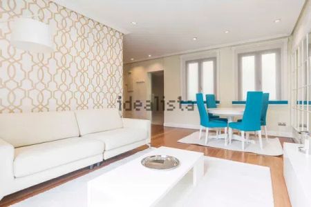 Alquiler de piso en Calle de San Agustín - Photo 4