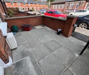 118 Ashley Avenue, Lisburn Road, Belfast, BT9 7BU - Photo 1