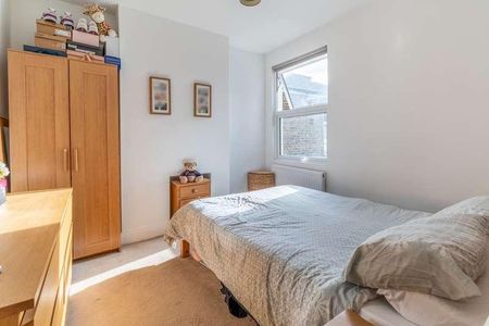 Boundary Road, Colliers Wood, SW19 - Photo 5