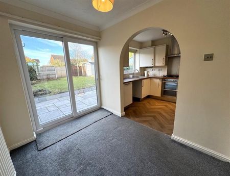 3 Bedroom Semi Detached To Let - Photo 5