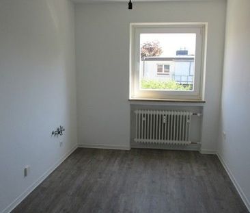 Nette Nachbarn gesucht: familienfreundliche 3,5-Zi.-Wohnung für Sie renoviert! - Photo 1