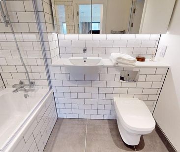 2 bedroom ground floor flat to rent - Photo 3