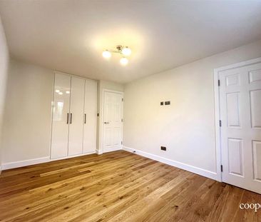 4 bedroom house - detached - Photo 4