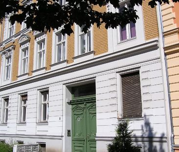 Zentrumsnahe 2-Zimmer-Wohnung, sehr gute Verkehrsanbindung - Foto 1