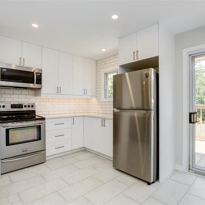For Lease - 2173 BINGHAM Street Unit# A, Elmvale Acres and Area, Ontario - Photo 1