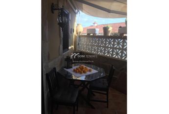 Chalet adosado · Alquiler a largo plazo ·