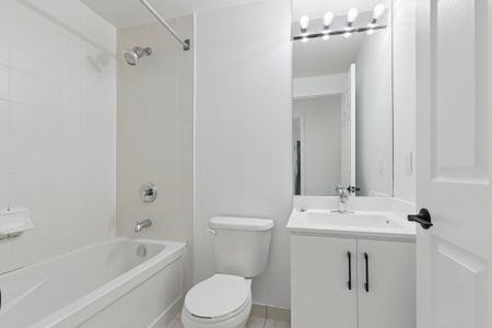 For Lease - 15 James Finlay Way Unit# 805, Toronto, Ontario - Photo 5