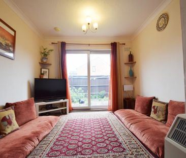 1 bedroom house - semi-detached - Photo 5