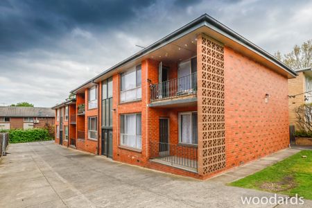 Renovated To Perfection - Photo 3