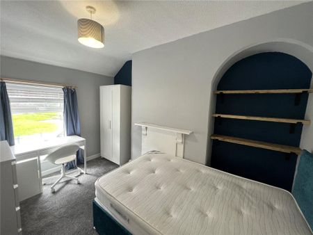 3 bedroom terraced house to rent - Photo 5