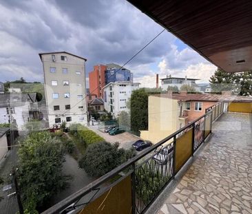 Apartament 4 camere, garaj inclus + 1 parcare - zonă ultracentrală - Fotografie 1