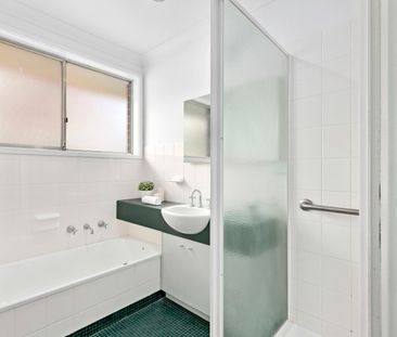10 Pope Street, Hughes ACT 2605 - House For Rent | Domain - Photo 2
