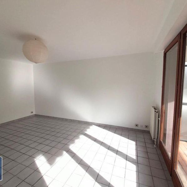 Location Appartement 2 pièces 47m² CHAMBERY 73000 - Photo 1