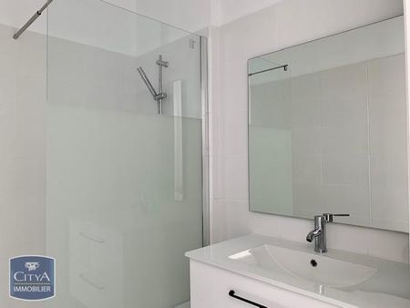 Location Appartement 3 pièces 54m² MARSEILLE 9ème - Photo 5