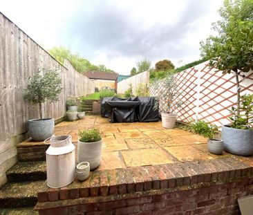 2 bedroom terraced house to rent - Photo 6