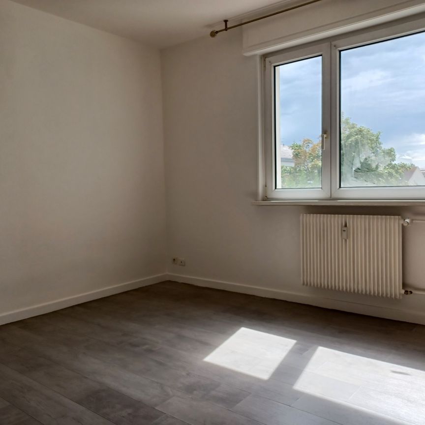 Location Appartement 1 pièce 22m² MULHOUSE 68200 - Photo 1