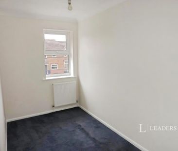 2 bedroom property to rent Bryony Way, Deeping St. James, Peterboro... - Photo 4