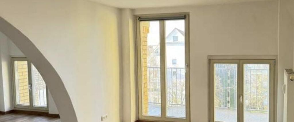 Wohnen über der Stadt sonnige 2-R-Wohnung Loft in MD.Neue Neustadt ca.93,92 m² DG EBK zu vermieten. - Foto 1