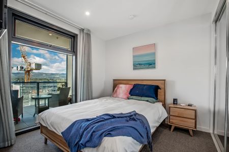 Modern City apartment with style and convenience - Photo 2