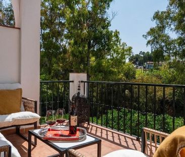 3 bedroom luxury Townhouse for rent in Nueva Andalucia, Andalusia - Photo 5