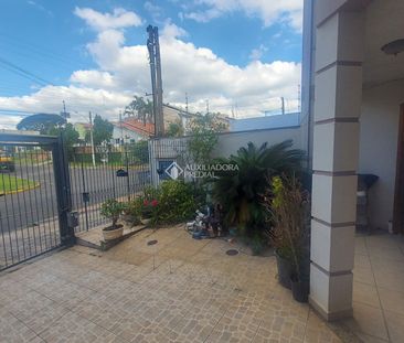 Casa com 3 quartos e 250m² para alugar em Moinhos de Vento, Canoas. - Foto 4