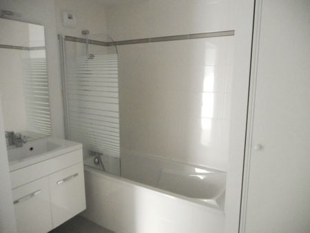 Location Appartement 3 pièces 68m² REIMS 51100 - Photo 5