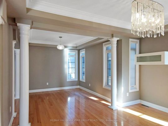 Detached Home For Lease | N9237268 - Photo 1