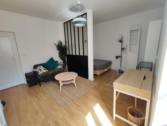 Location Appartement 1 pièce 27m² POITIERS 86000 - Photo 1