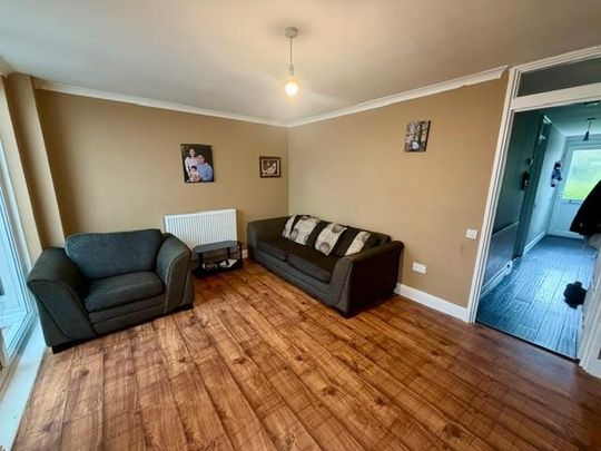 3 bedroom house to rent - Photo 1