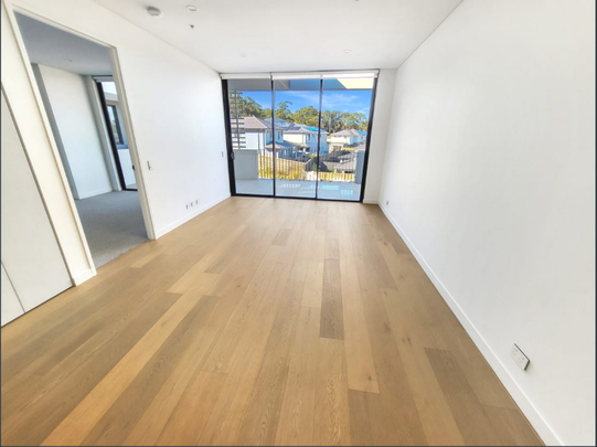 1 Bedroom Apartment - Stylish & Luxurious - Photo 1