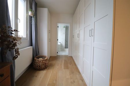 Charmante woning met groen tuintje - Photo 3