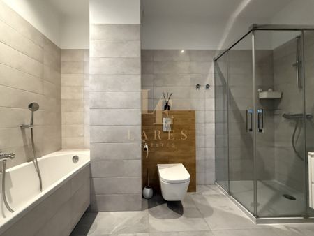 Trzypokojowe mieszkanie na Wilanowie | Garaż - Фото 3