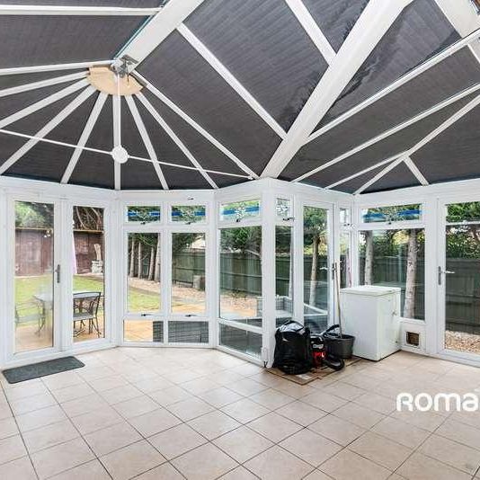 Fleet Road, Farnborough, GU14 - Photo 1