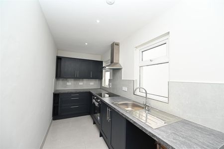 63 Surrey Street, Belfast, BT9 7FR - Photo 5