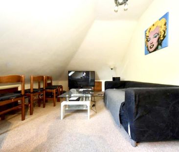 3 bedroom flat to rent - Photo 1