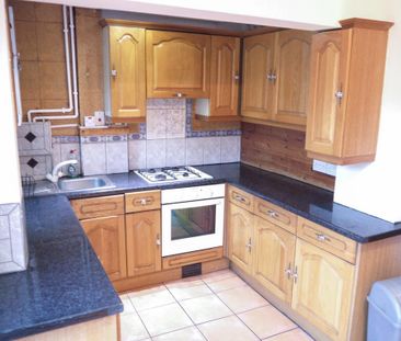 2 bedroom terraced house to rent - Photo 5