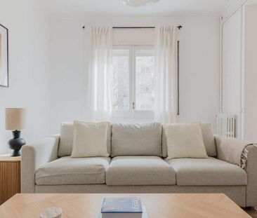 Luxury Flat for rent in Barcelona, Spain - Photo 1