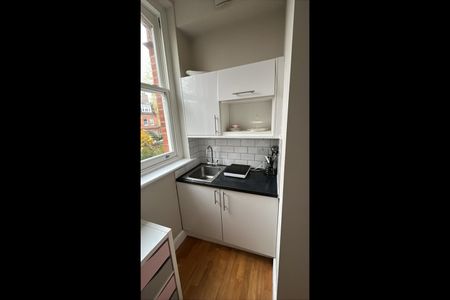 Studio Flat, London, NW6 - Photo 2
